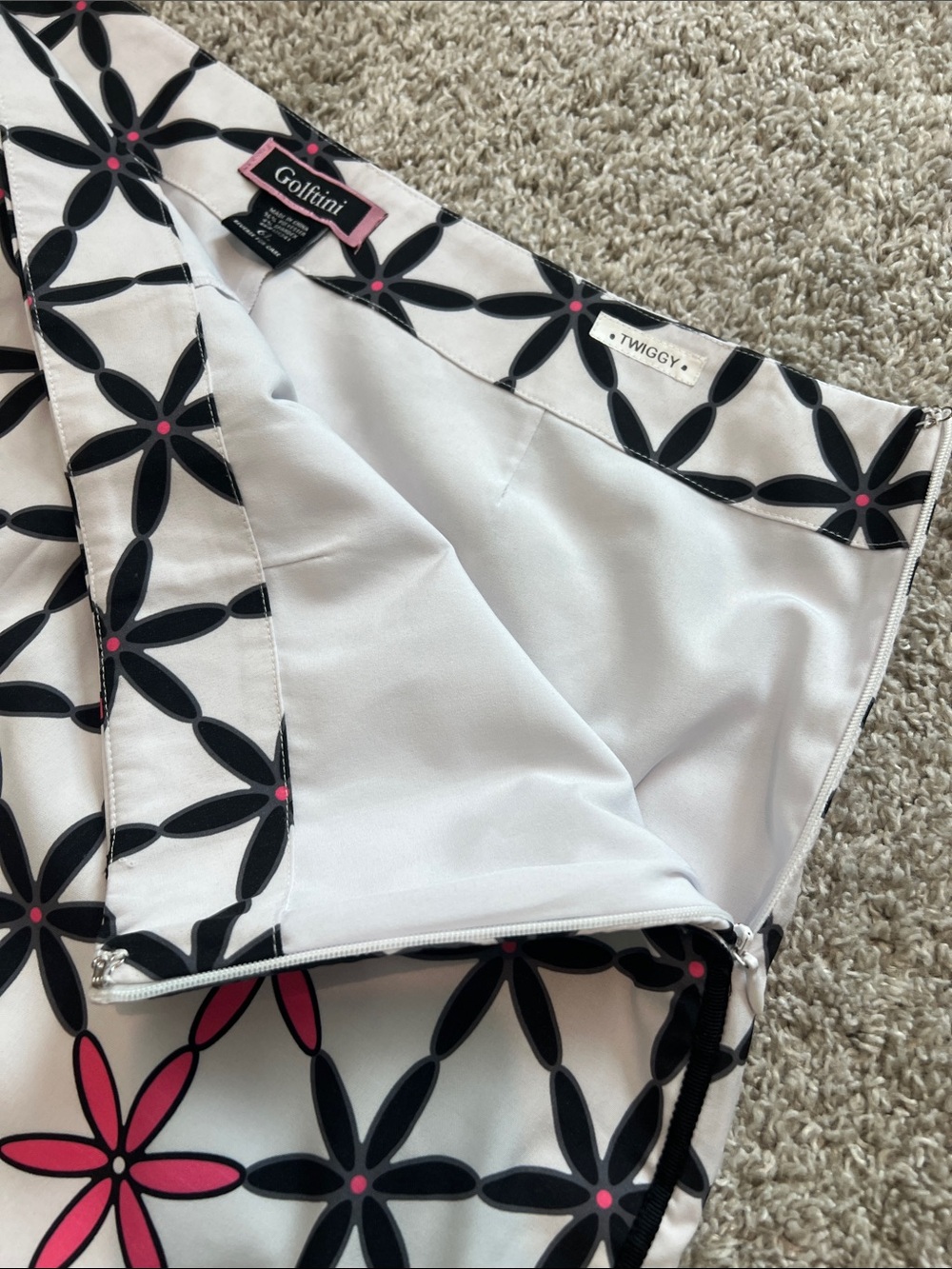 Golfini Twiggy Skort Size 6 Black White Pink Floral Golf Tennis - Picture 7 of 16